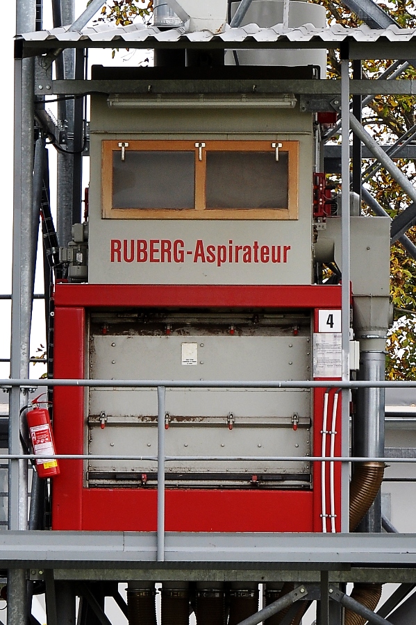 Cereal and grain cleaners and sorters
